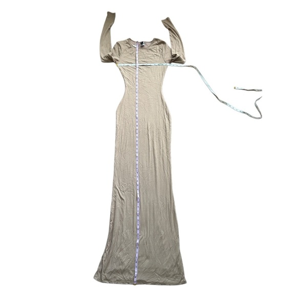 Windsor Looking For The One Basic Long Sleeve Natural Maxi Dress NWT Size Small - Picture 10 of 11